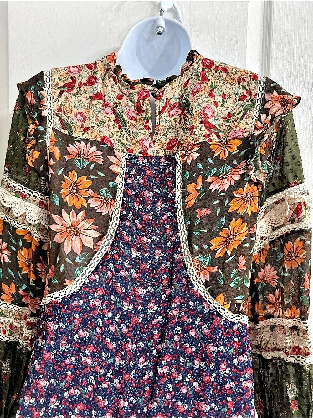 FARM Floral Mini Dress in Green & Blue Size Medium perfect for autumn